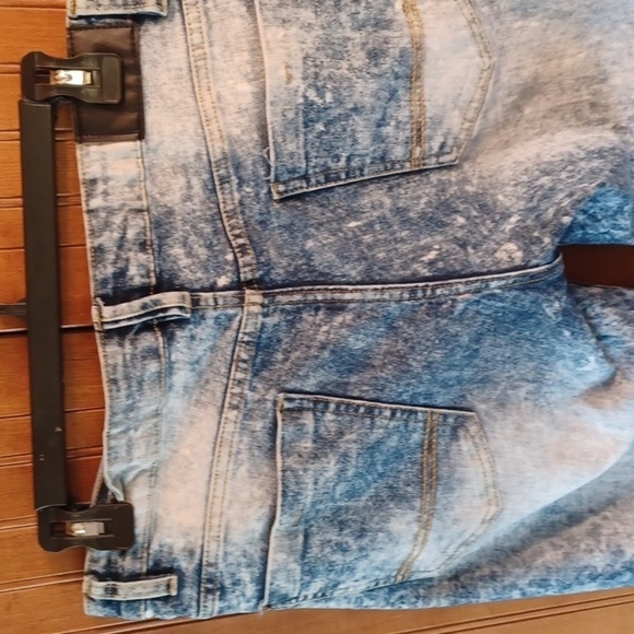 MEN'S SOUTHPOLE ACID WASH SKINNY JEANS - Picture 4 of 6